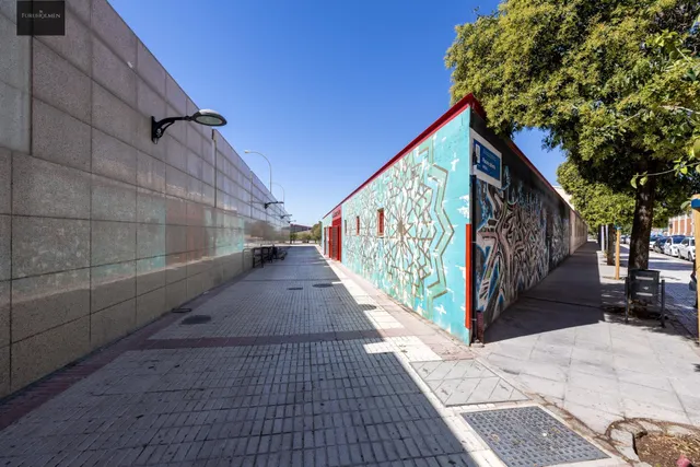 Piso Reformado en Zona Comercial y Universitaria de Granada - €330,000 — 27