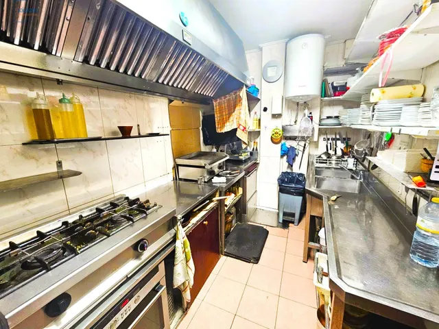 SOLOBAR VENDE BAR DE TODA LA VIDA — 13