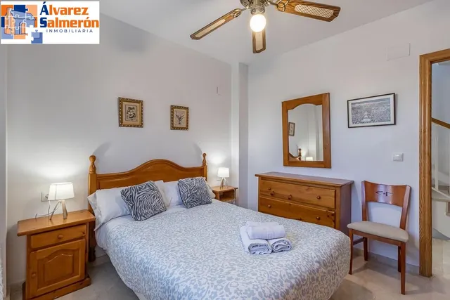 EXCLUSIVO CHALET INDIVIDUAL EN HUÉTOR VEGA — 28