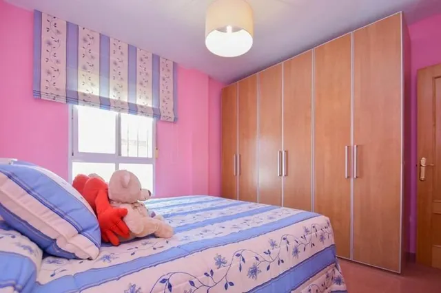 CASA PAREADA EN ALHENDÍN, GRANADA — 18