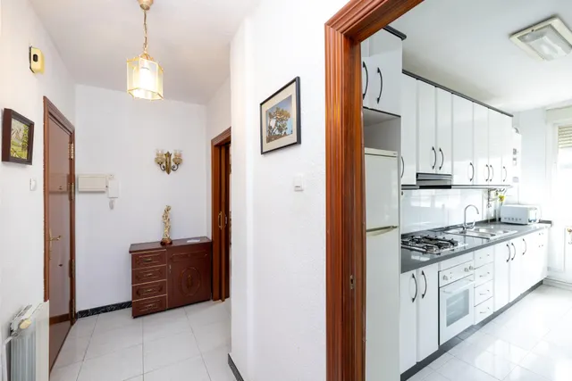 PISO DE 3 DORMITORIOS CON TERRAZA Y VISTAS EN EL ZAIDÍN – 5.ª PLANTA CON ASCENSOR — 22