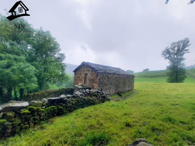 Exclusivo Complejo Pasiego en Vega de Pas: Cabañas con luz y - foto 5