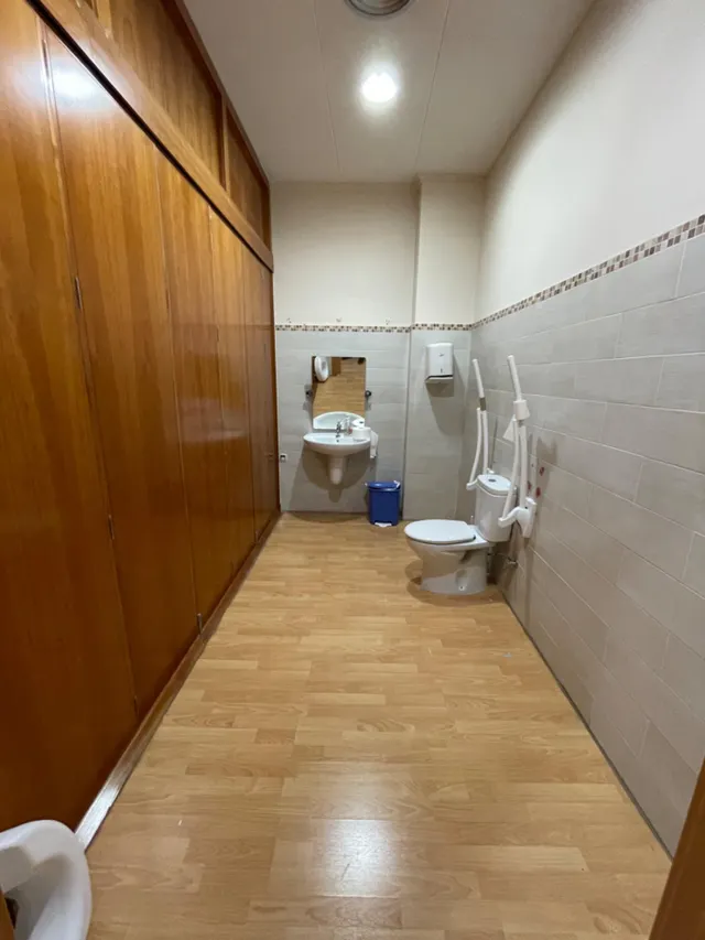 LOCAL DE 240 M2 ACONDICIONADO COMO OFICINA — 17