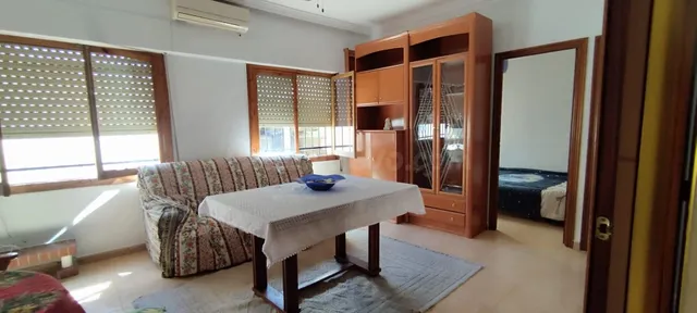 Encantadora Casa de Pueblo con Amplia Parcela en Catral - foto 5