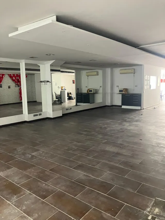Local comercial de 120 m2 en el centro de Arenys de Mar — 11