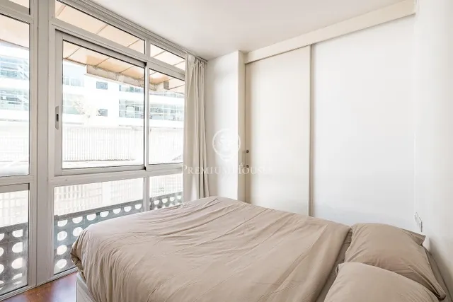 Piso en Venta Zona Francesc Macià — 24