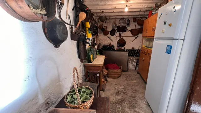 Casa de pueblo amueblada en calle peatonal céntrica — 9