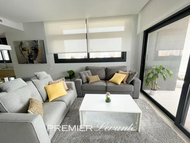ESPECTACULAR PISO EN BENIDORM — 10