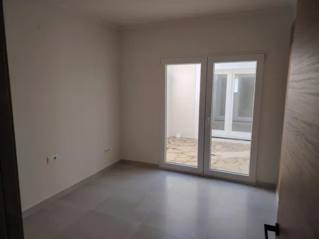 Chalet reformado situado a 2 km de la población — 37