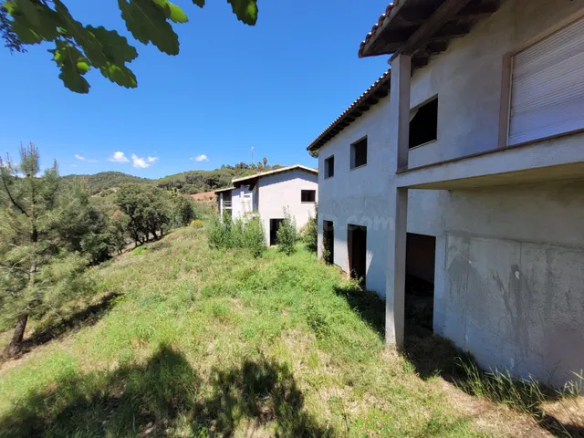 VENTA DE 3 CASAS UNIFAMILIARES EN CONTRUCCIÓN EN CAN FORNACA - foto 5