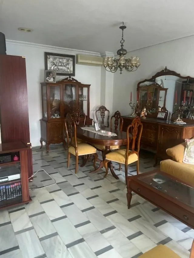 PISO EN DOLORES, REF-16 A