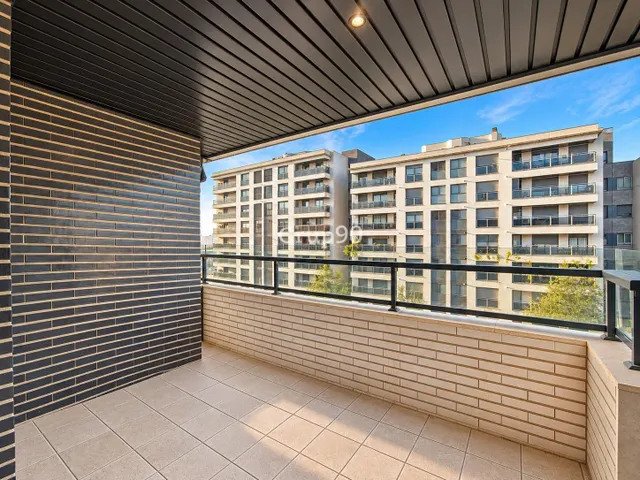Exclusivo ático tríplex con gran terraza de 79 m2, 4 balcones y zona comunitaria con 2 piscinas y pista de pádel en cappont — 31