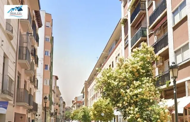 Venta de Piso en Zaragoza - foto 2