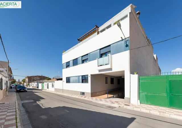 PISO ÁTICO DUPLEX EL CHAPARRAL (ALBOLOTE) — 30