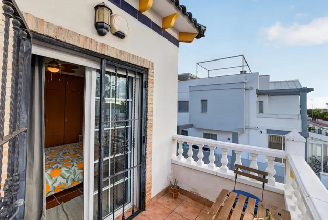 Las Chismosas - Adosado en esquina con 3 dormitorios, jardín al sur y piscina comunitaria — 20