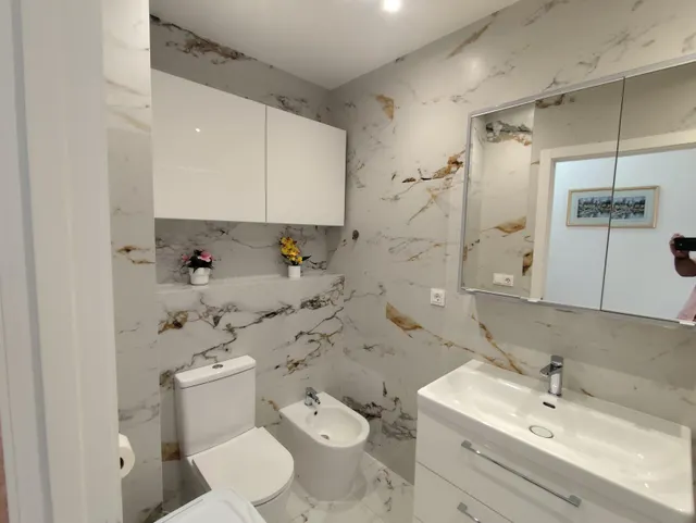 PISO COMPLETAMENTE REFORMADO DE 3 DORMITORIOS EN LOS NIETOS – LISTO PARA ENTRAR A VIVIR — 19