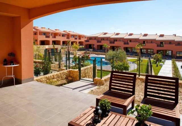 BUNGALOW NUEVO CON PISCINA OCASION - foto 3