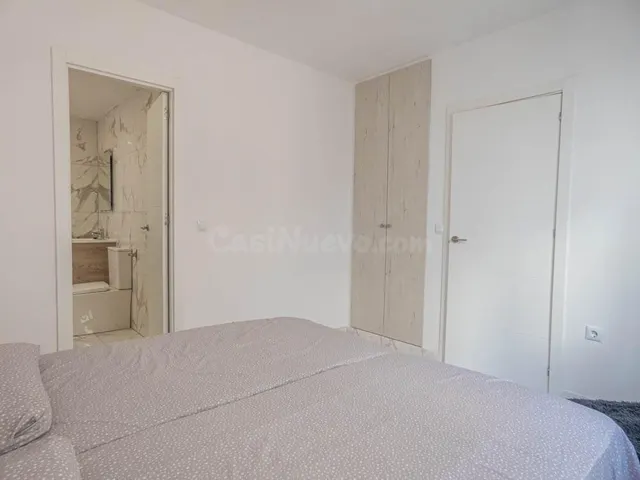 APARTAMENTO DE UN DORMITORIO EN VILLAMARTÍN PLAZA, ORIHUELA  - foto 5