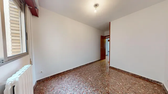 Piso con garaje y trastero parque Miraflores — 16