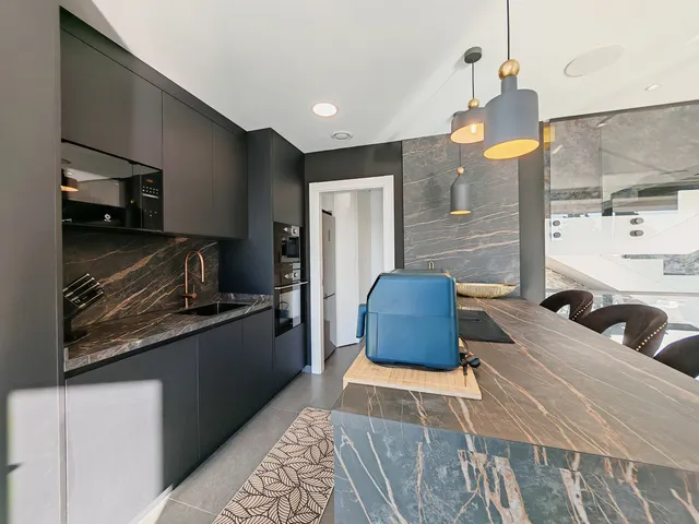 Chalet 4 habitaciones 316m² en venta - Costa Del Sol — 7