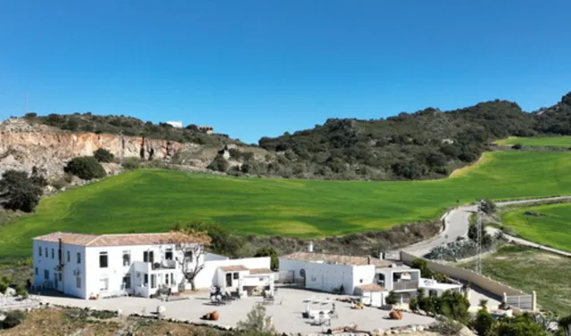 Casa de campo 10 habitaciones 1200m² en venta - Andalucia - foto 2