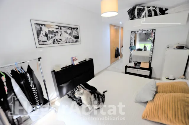 MAGNÍFICO PISO CON PISCINA, GARAJE Y TERRAZA EN BENIMACLET. — 25