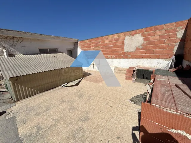 Planta baja para reformar en Ciudad de Asís, Alicante - foto 2