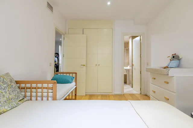 Una vivienda amplia y bien distribuida en Antón Martín — 10