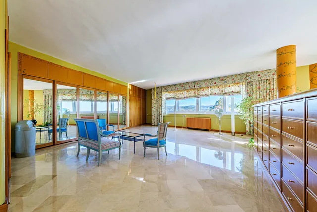 Piso 10 habitaciones 3110m² en venta - Centro — 25