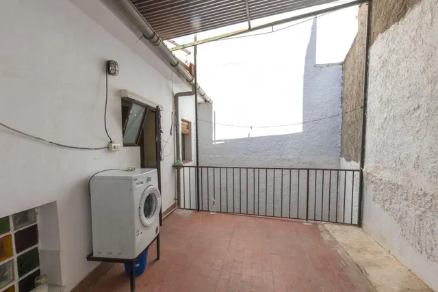 CASA EN CULLAR VEGA — 30