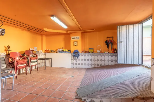 Casa independiente a 5 minutos de Granada en buen estado para entrar a vivir — 6