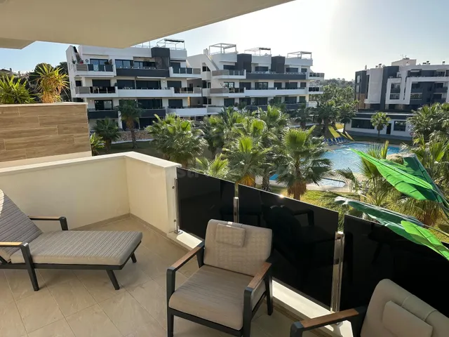 Elegante apartamento de obra nueva en el exclusivo Amanecer 