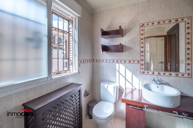 Vivienda unifamiliar  en urbanizacion "Cortijo de la Loma" amueblada y lista para entrar a vivir — 34