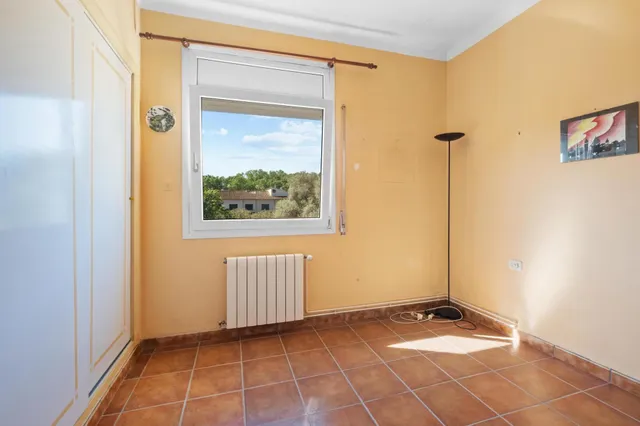 Villa con enorme jardín y piscina en pleno centro, a 5 minutos de la playa — 40