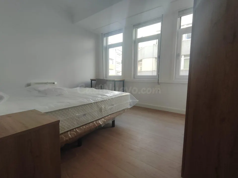 Alquiler de habitación en piso compartido  en A Coruña