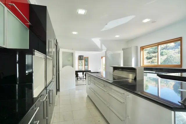 Chalet 5 habitaciones 710m² en venta - Marbella — 13