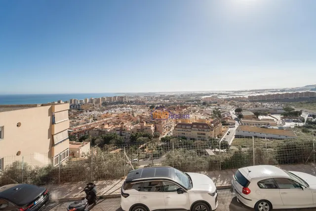 Espectacular Tríplex en Aguadulce Norte con Vistas con Zona de Parking y garaje — 11