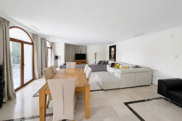 Chalet 7 habitaciones 876m² en venta - Costa del Sol — 17