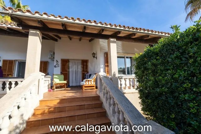 Amplio chalet con piscina - foto 4