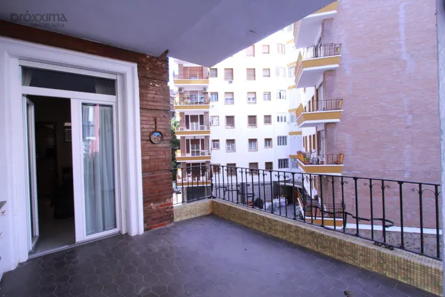 Vivienda con amplia terraza y grandes posibilidades en Los Remedios — 32
