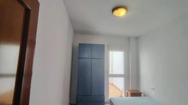 Edificio en Huelin tocando la playa con Inversión — 16