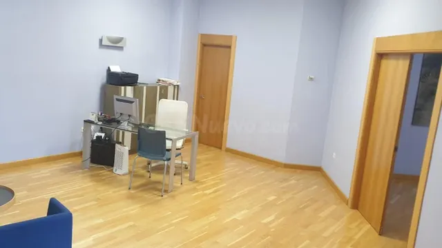 Oficina céntrica totalmente reformada - foto 2