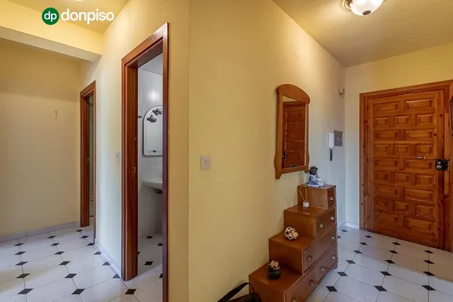 Piso con garaje y trastero en Almuñecar — 17