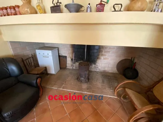 Espectacular parcela con casa, piscina y olivos — 19
