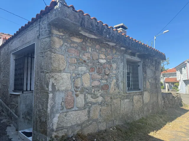 SE VENDE CASA EN GOLPELLAS, CALVOS DE RANDIN. - foto 5