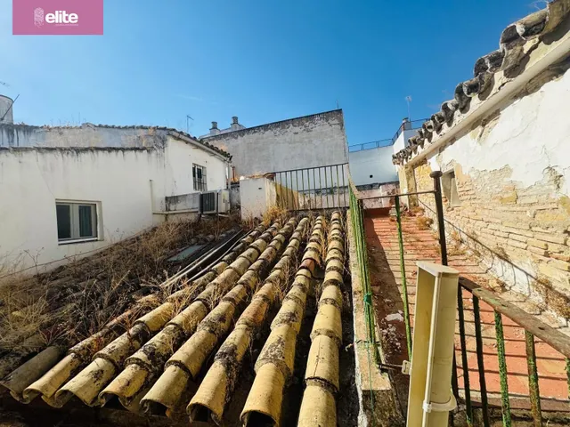 OPORTUNIDAD DE INVERSIÓN EN EL CENTRO DE JEREZ — 15