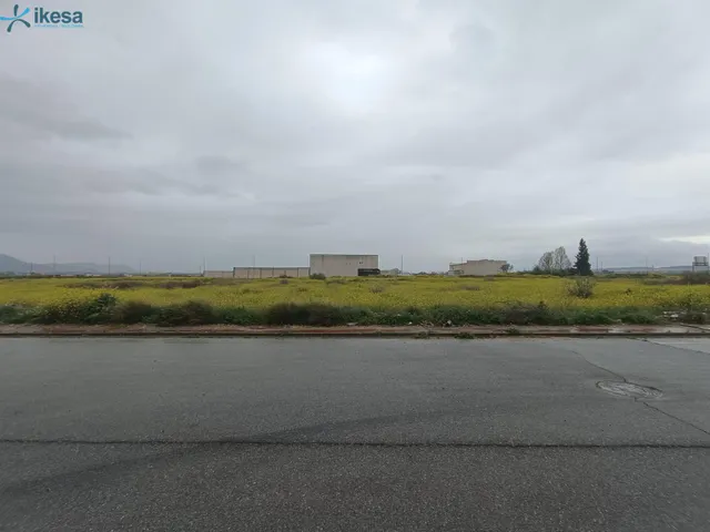 Terreno industrial de 4.096 metros — 8