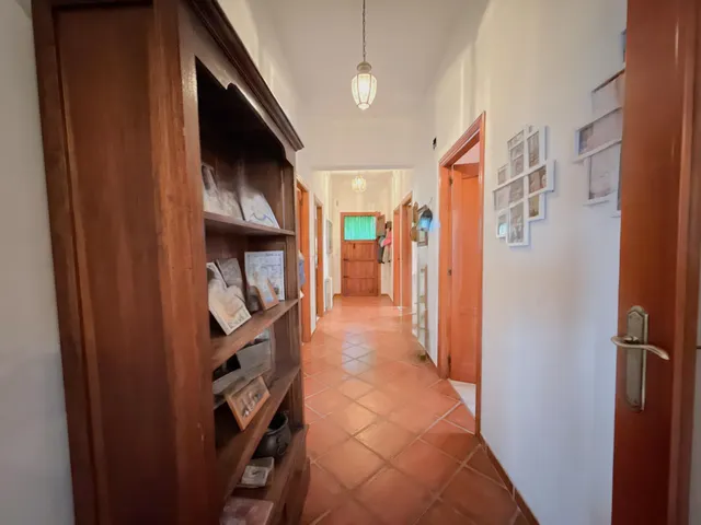 Chalet en Beniarjó con casa de invitados, piscina, jardines y vistas despejadas de 360° — 38