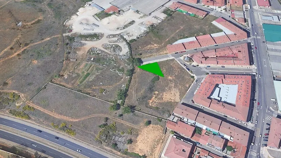 SUELO URBANO CONSOLIDADO EN VILLAQUILAMBRE