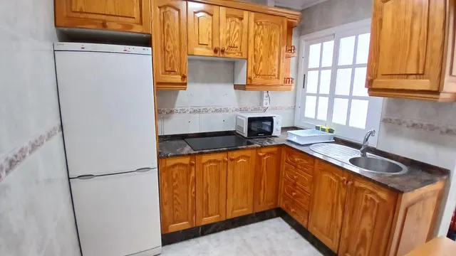 Se alquila Habitación  zona Miller Bajo. — 11